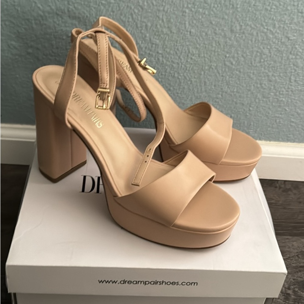 Beige / Tan Heels